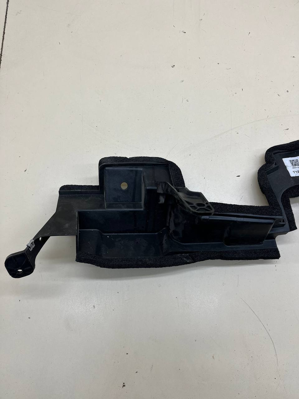 Воздуховод радиатора Chery Tiggo 4 Pro 2021>