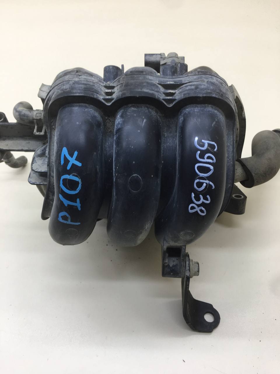 Коллектор впускной Peugeot 107 2006-2014