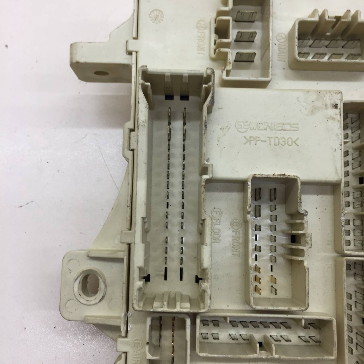 Блок предохранителей Kia Cerato (TD) 2009-2013