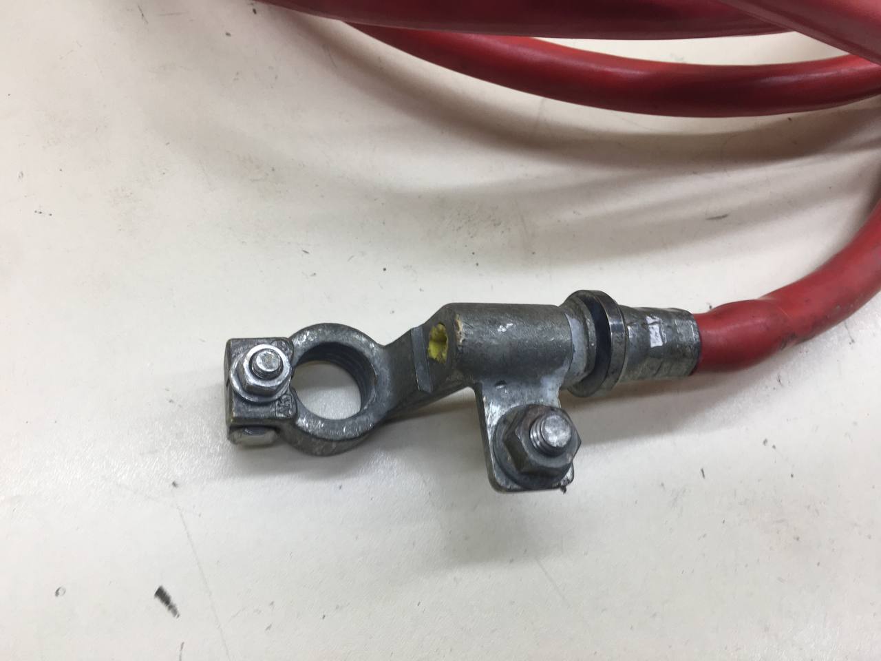 Клемма аккумулятора плюс BMW X5 E53 2000-2007