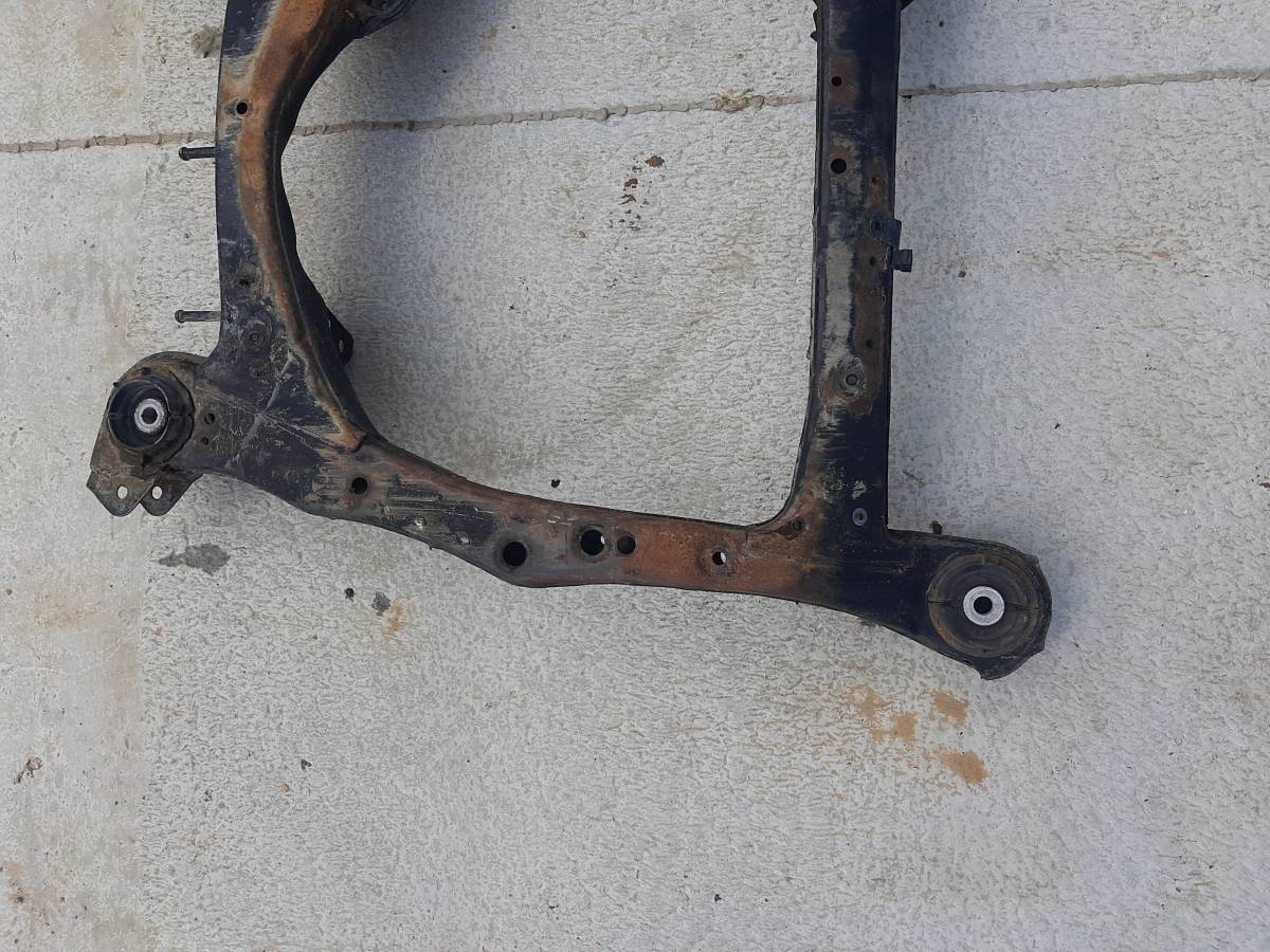 Балка подмоторная Lexus RX 300 (XU10) 1997-2003