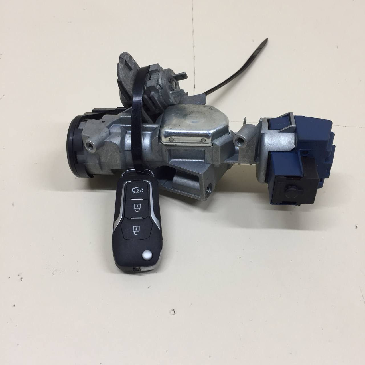 Замок зажигания Ford Focus 2 (DB) 2008-2011