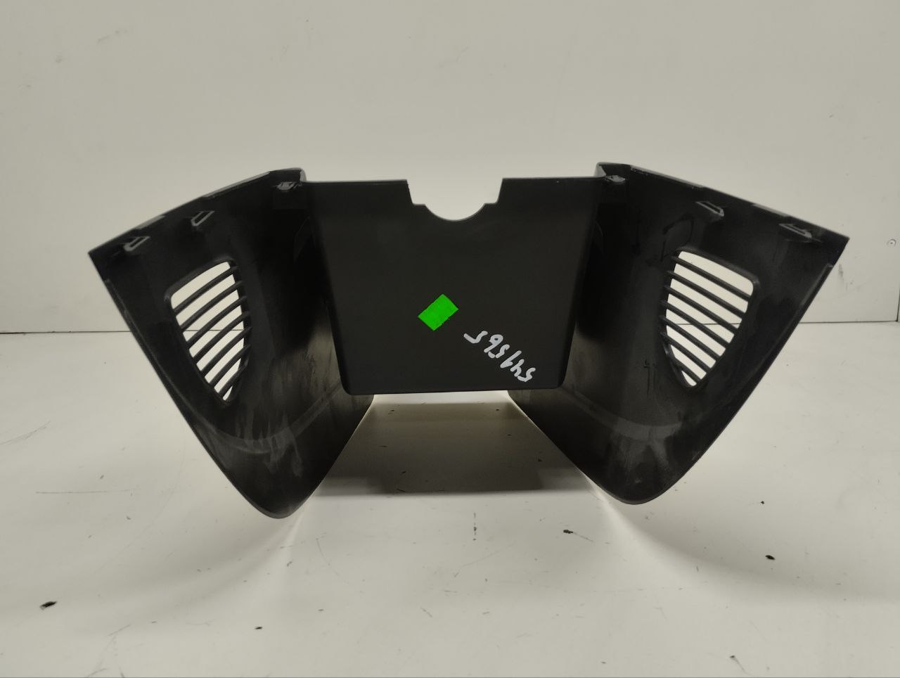 Консоль центральная Peugeot 107 2006-2014