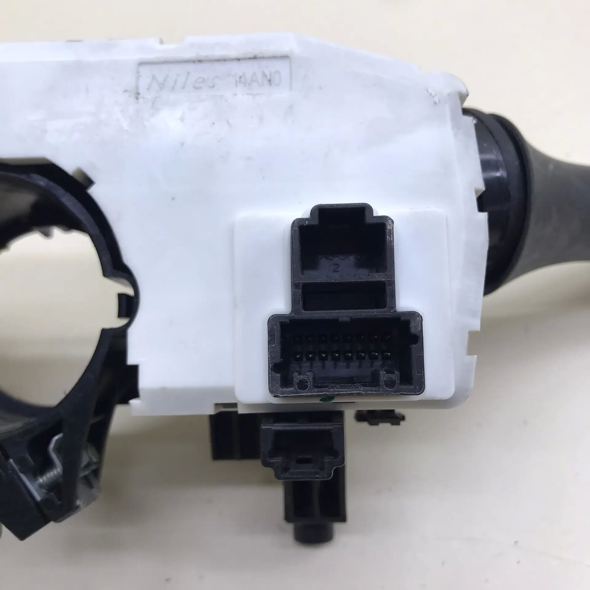 Переключатель подрулевой в сборе Nissan Qashqai (J11) 2014>