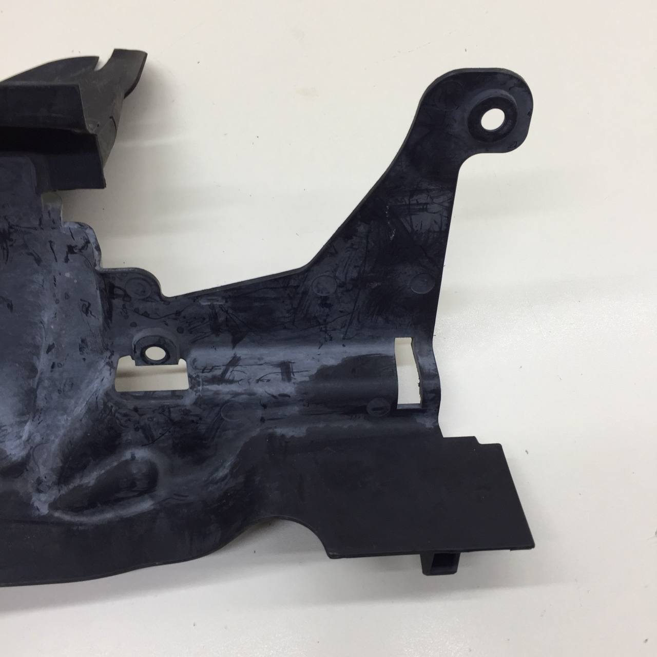 Воздуховод радиатора Volvo S60 (FS, FH) 2010>