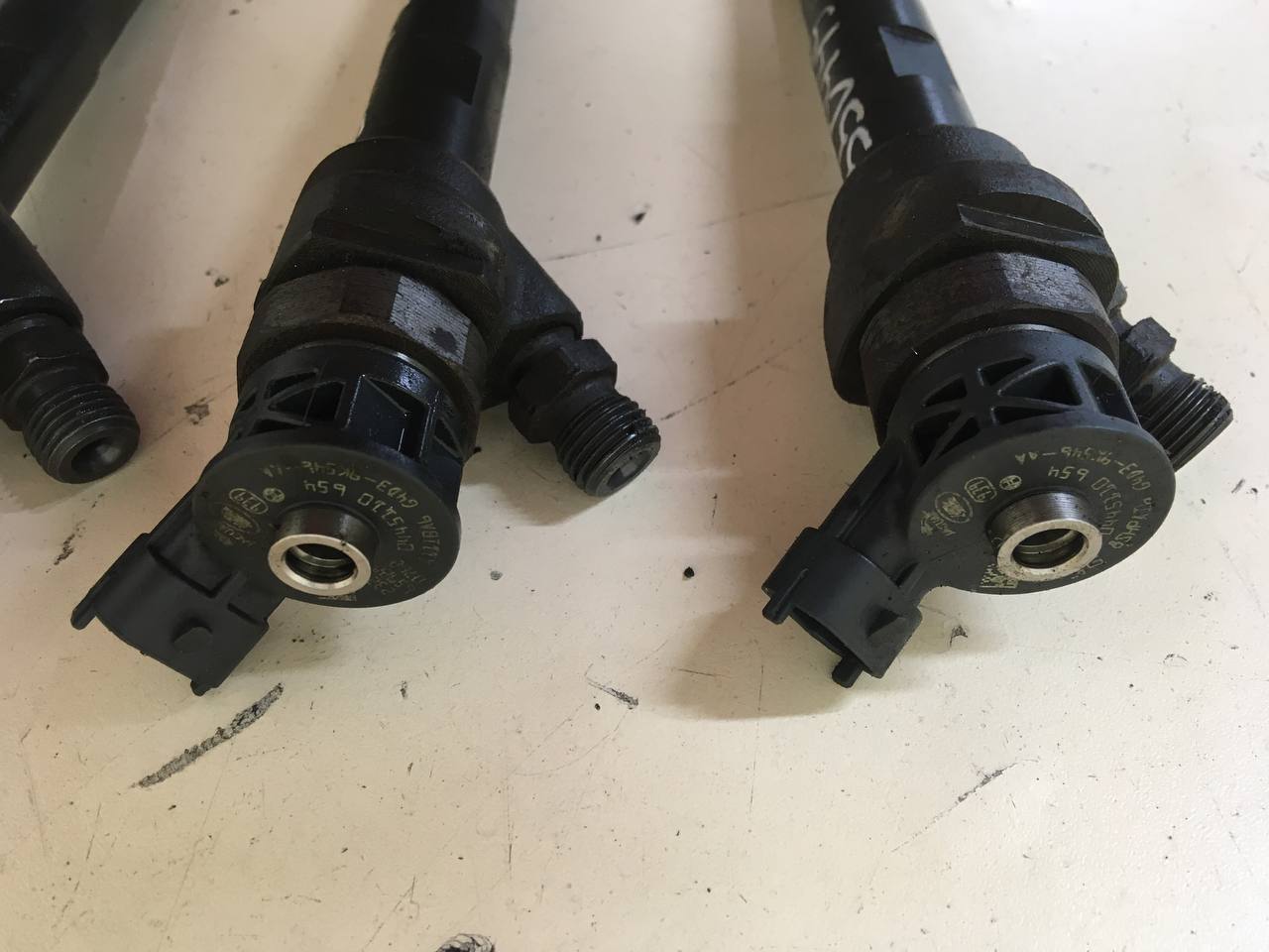 Форсунка дизельная электрическая Jaguar XE (760) 2014-2021