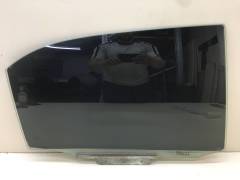 Стекло двери задней правой Toyota Corolla E120 2001-2007