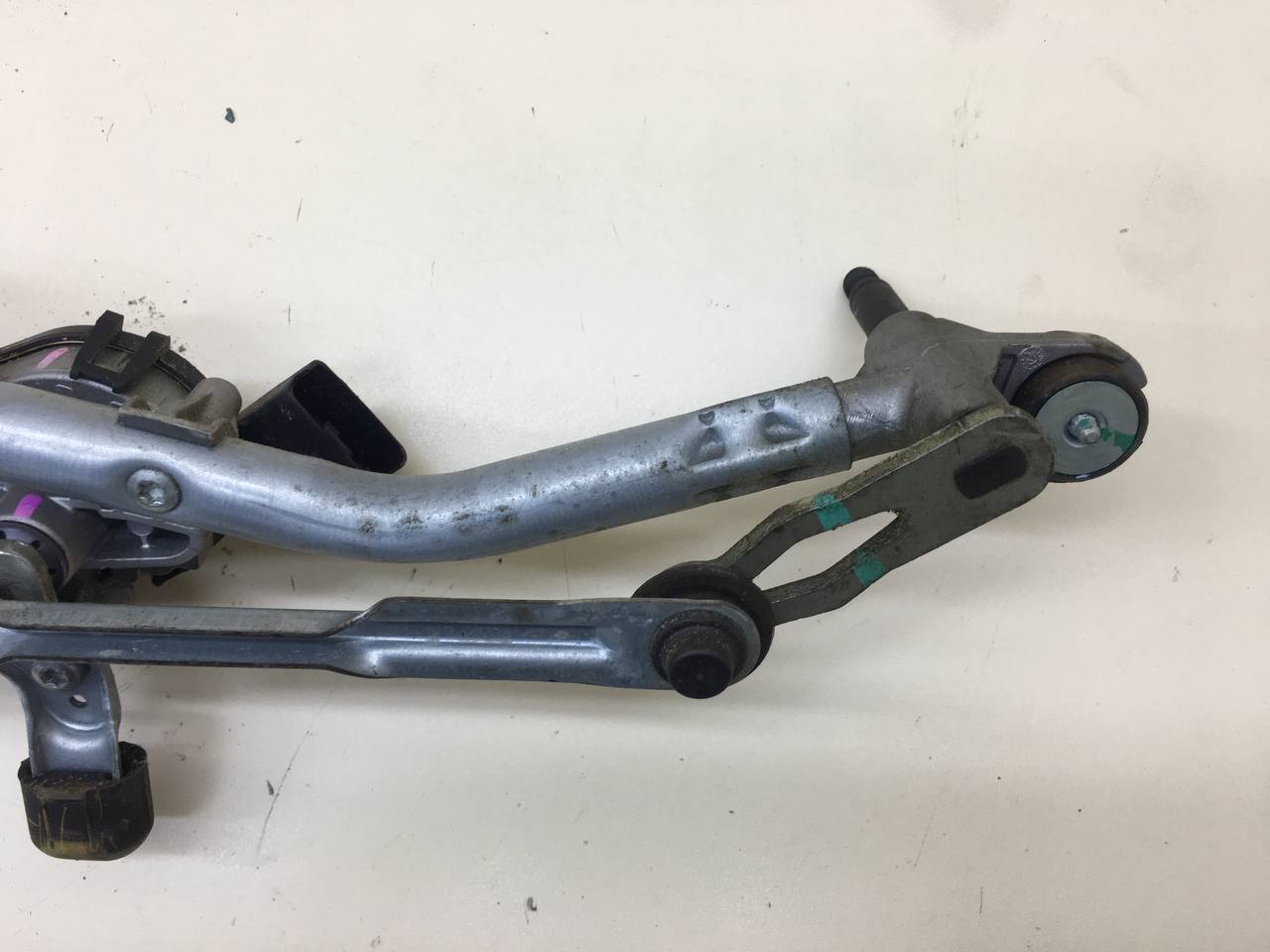 Трапеция стеклоочистителей Citroen C3 2009-2016