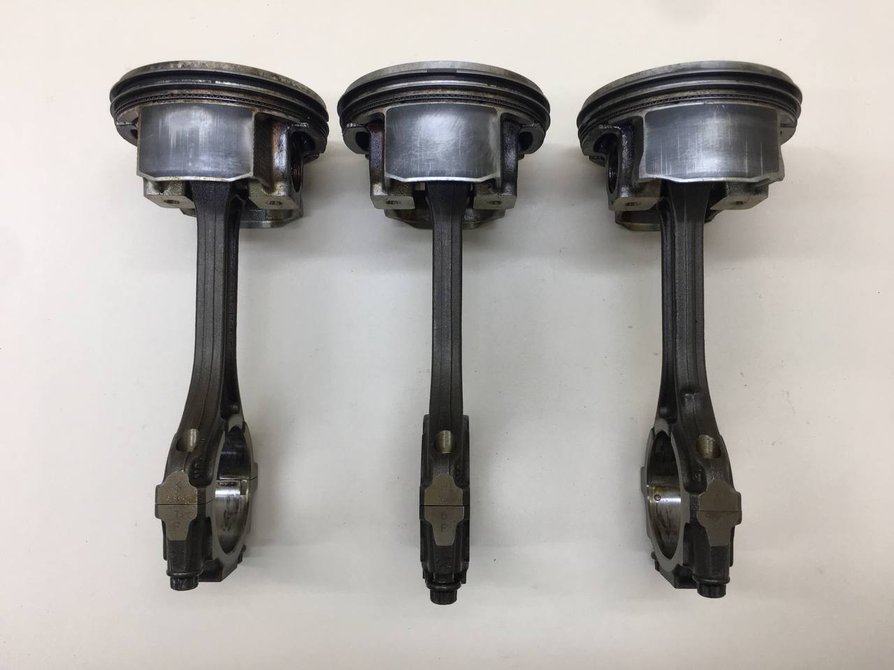 Поршень с шатуном Infiniti Q50 (V37) 2014-2021