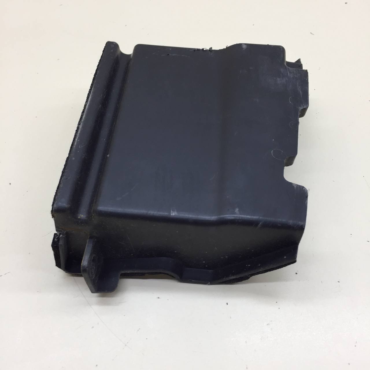 Воздуховод радиатора Changan UNI-T 2023>