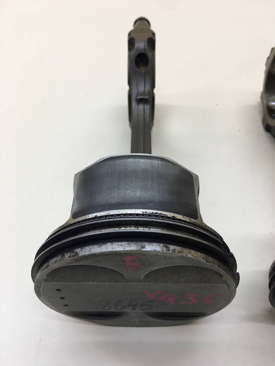 Поршень с шатуном Infiniti Q50 (V37) 2014-2021