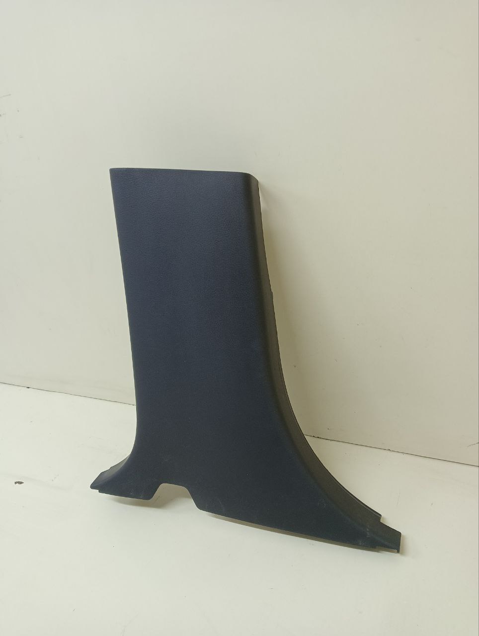 Обшивка стойки Subaru B9 Tribeca (WX/W10) 2004-2008