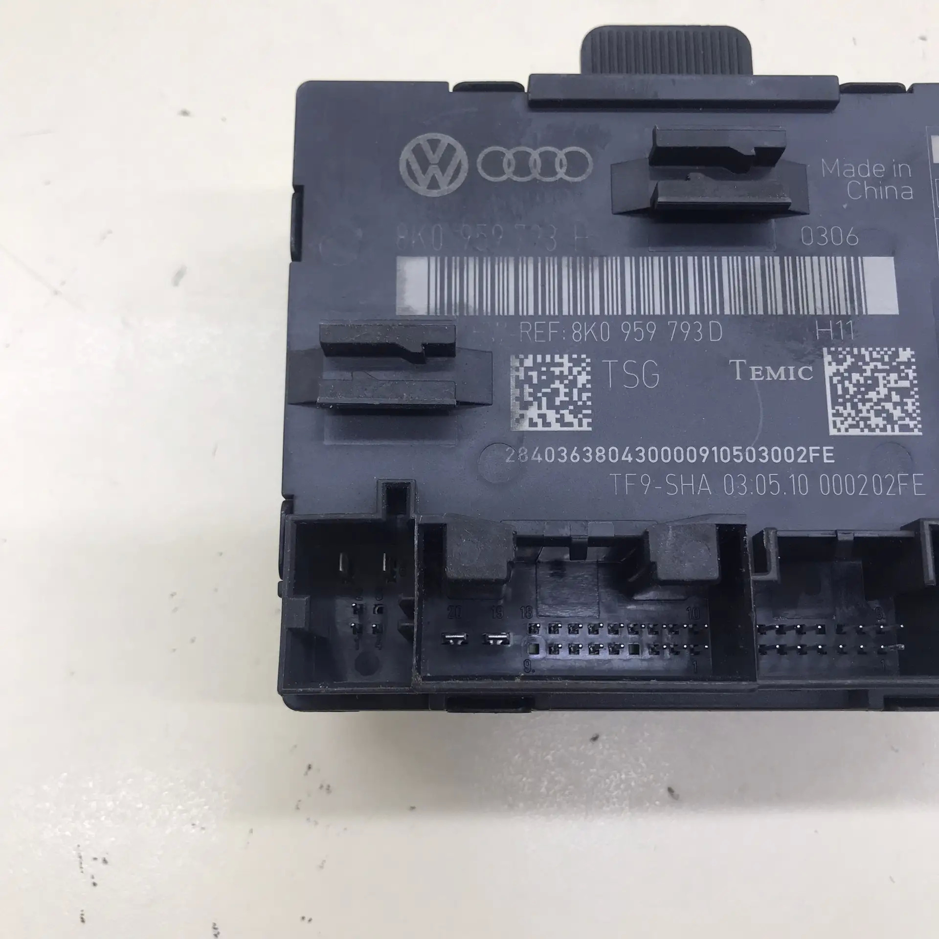 Блок комфорта Audi Q5 (8R) 2008-2017