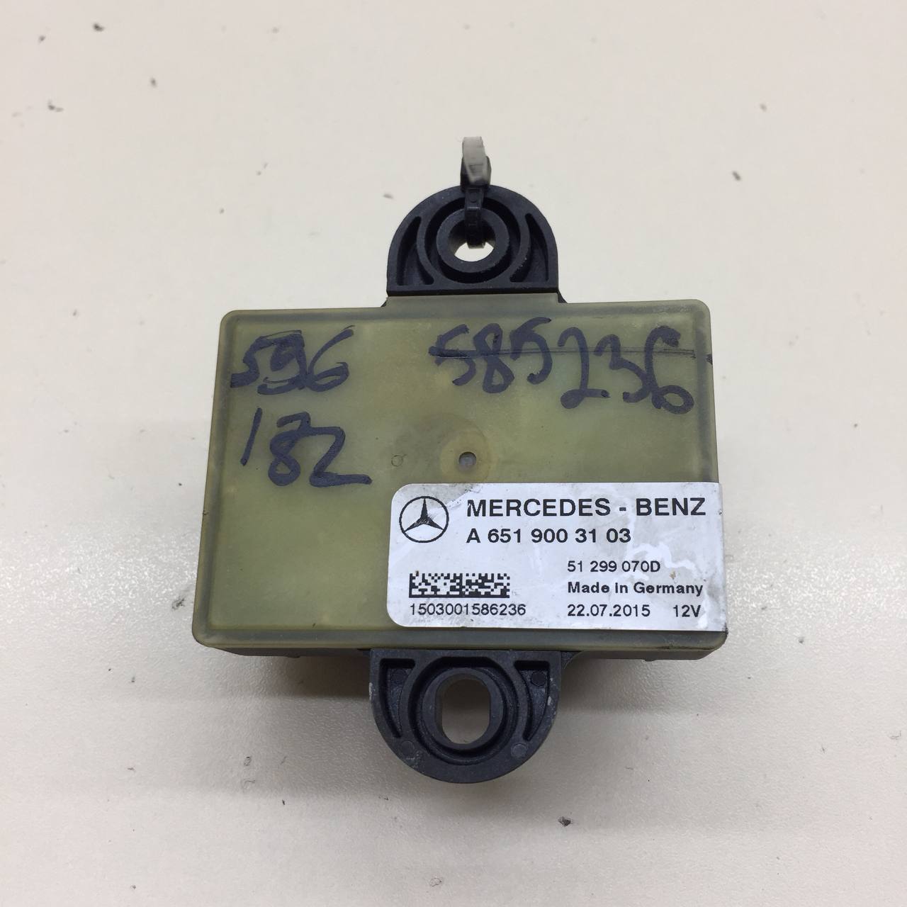 Реле свечей накала Mercedes-Benz C-Class (W205) 2014>