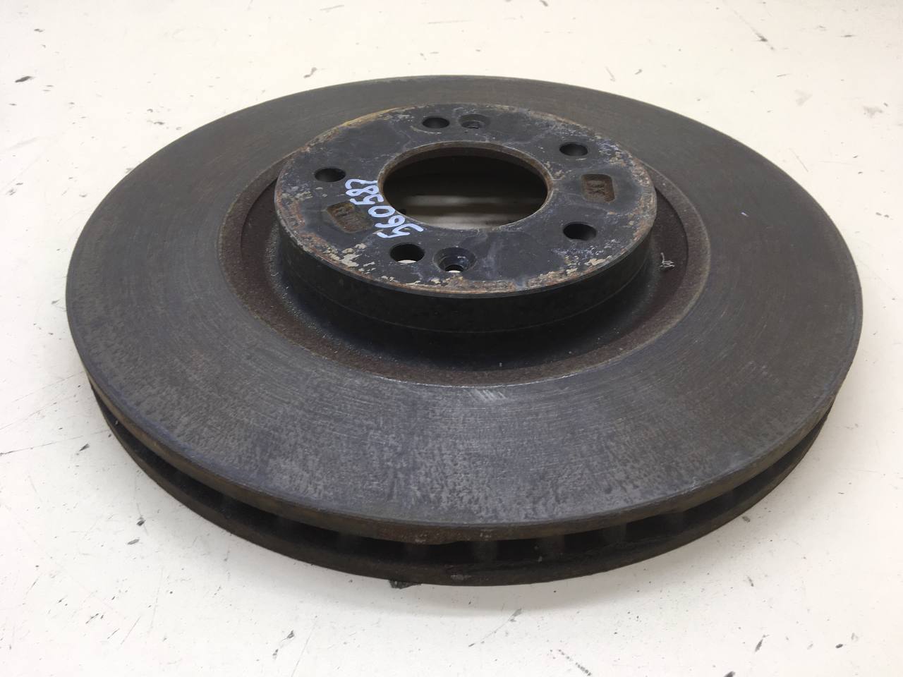 Диск тормозной передний Hyundai Sonata 7 (LF) 2017-2019