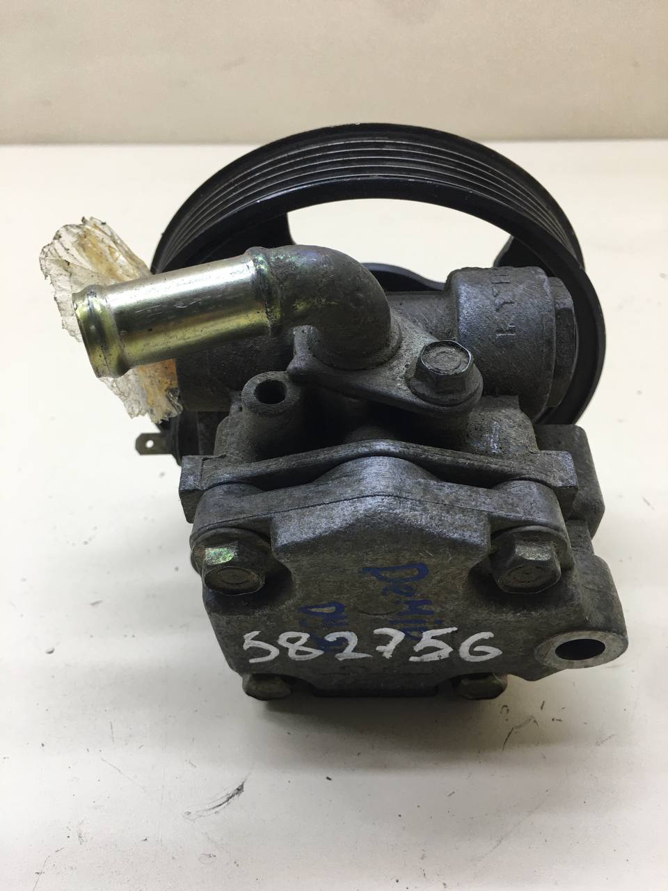 Насос гидроусилителя (электрогидроусилитель, ЭГУР) Mazda Demio (DY) 2002-2007