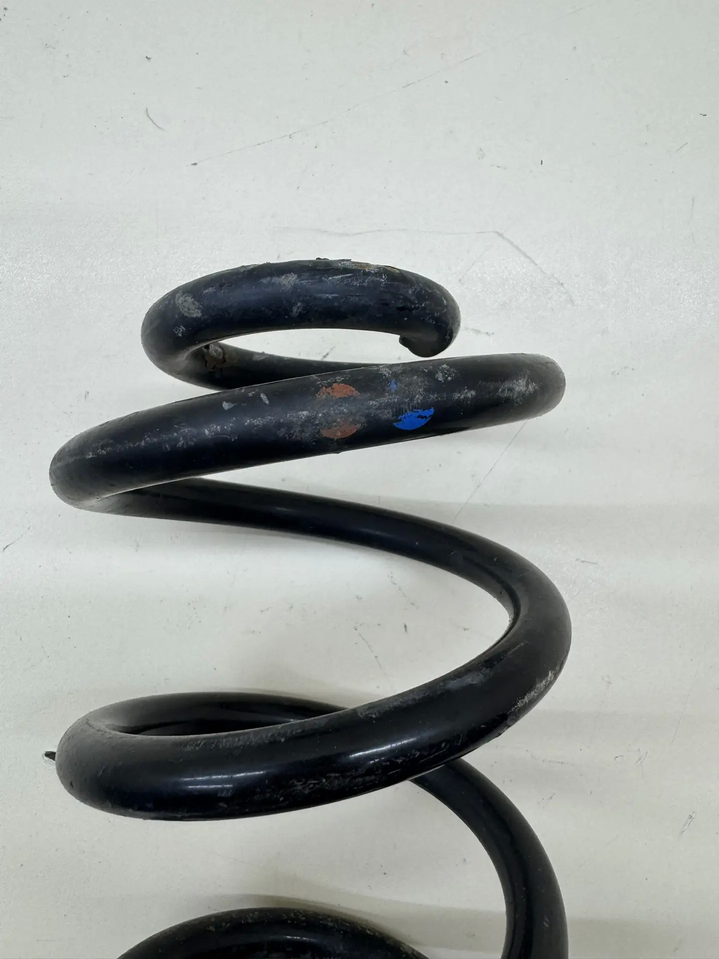 Пружина задняя Renault Logan (2) 2014>