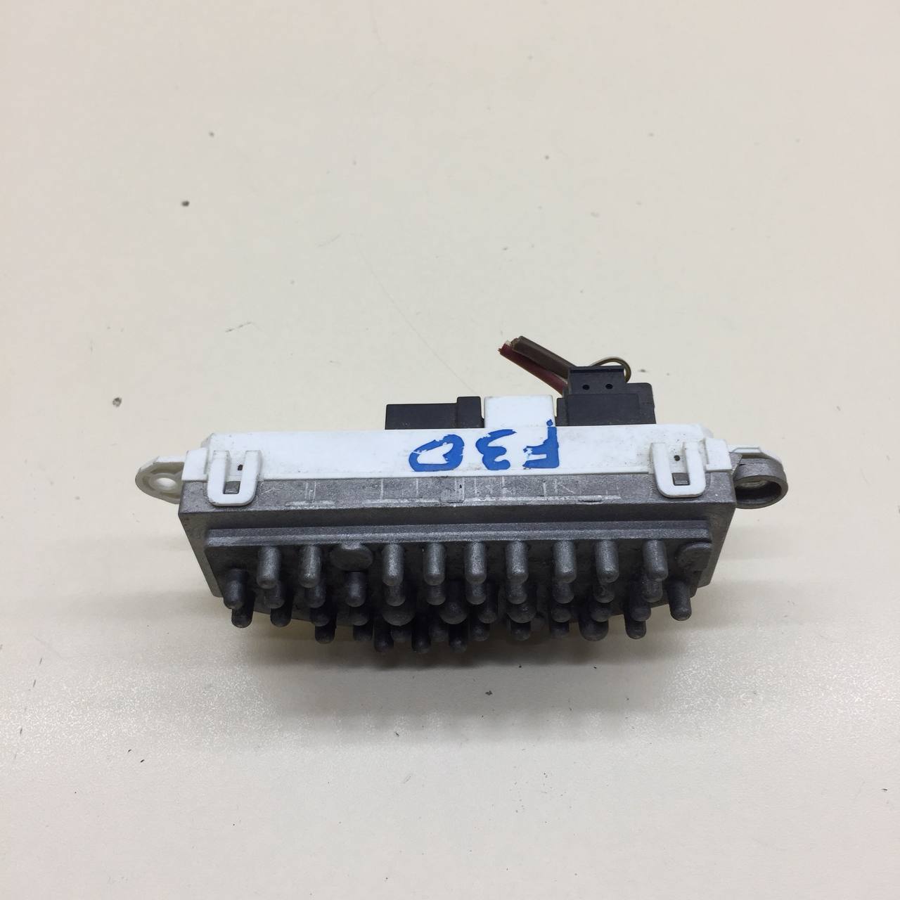 Резистор отопителя BMW 3-series F30/F31 2011>