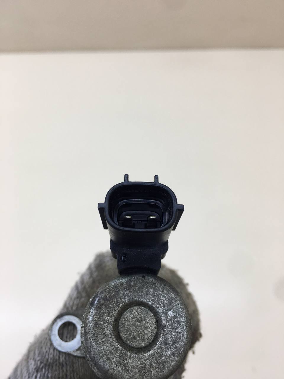 Клапан электромагн. изменения фаз ГРМ Ford Focus 3 2011>