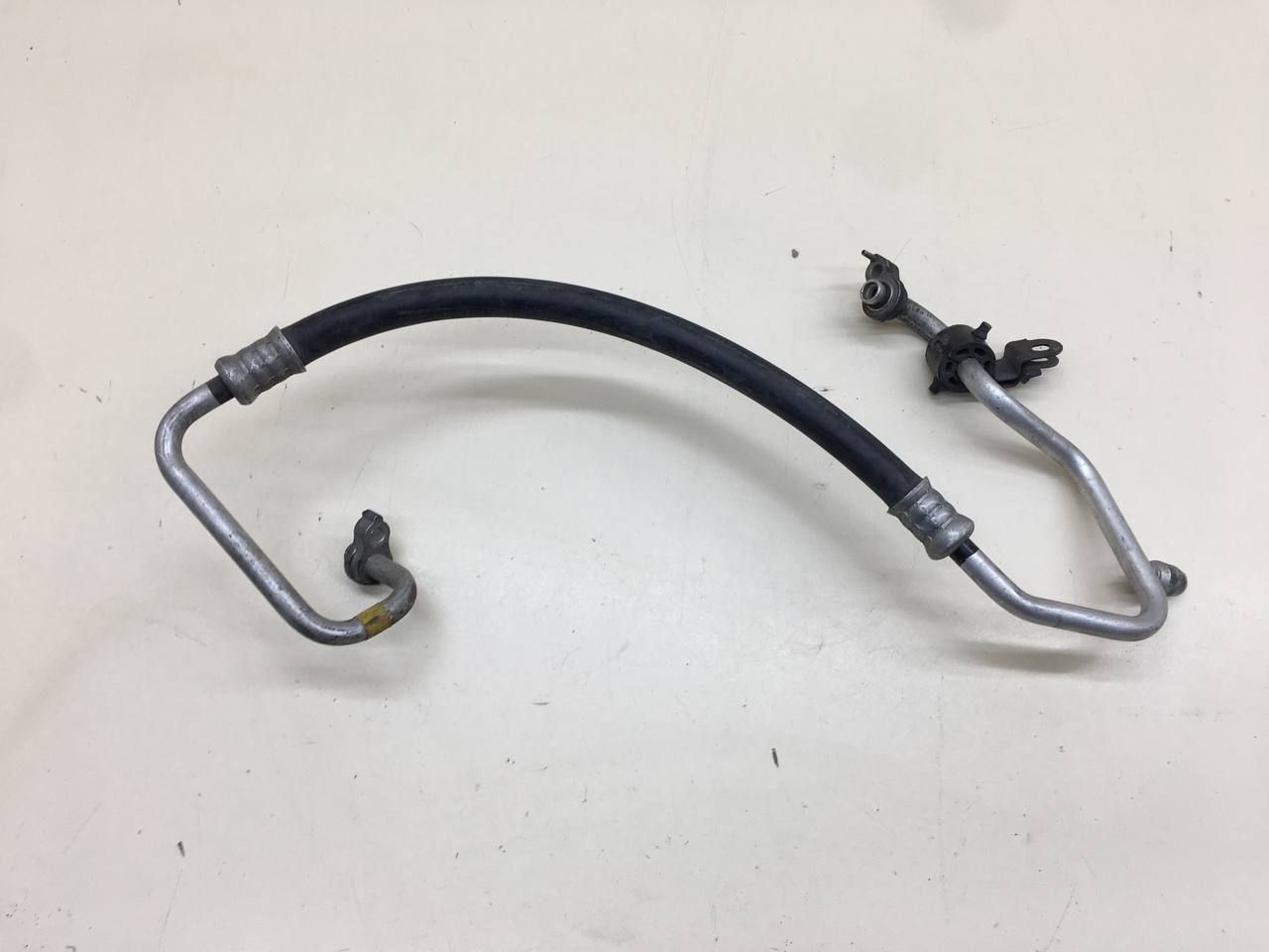 Трубка кондиционера Mazda Demio (DY) 2002-2007