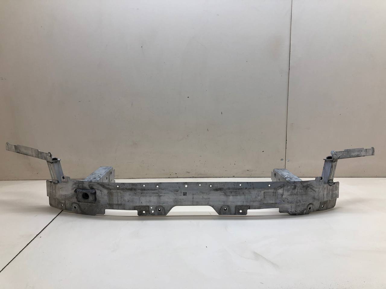 Усилитель переднего бампера BMW X7 G07 2018>