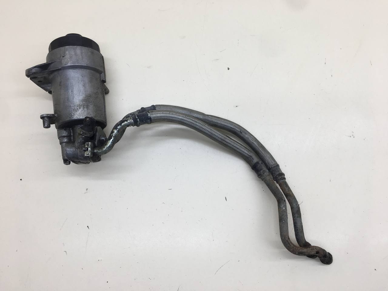 Корпус масляного фильтра BMW X5 E53 2000-2007