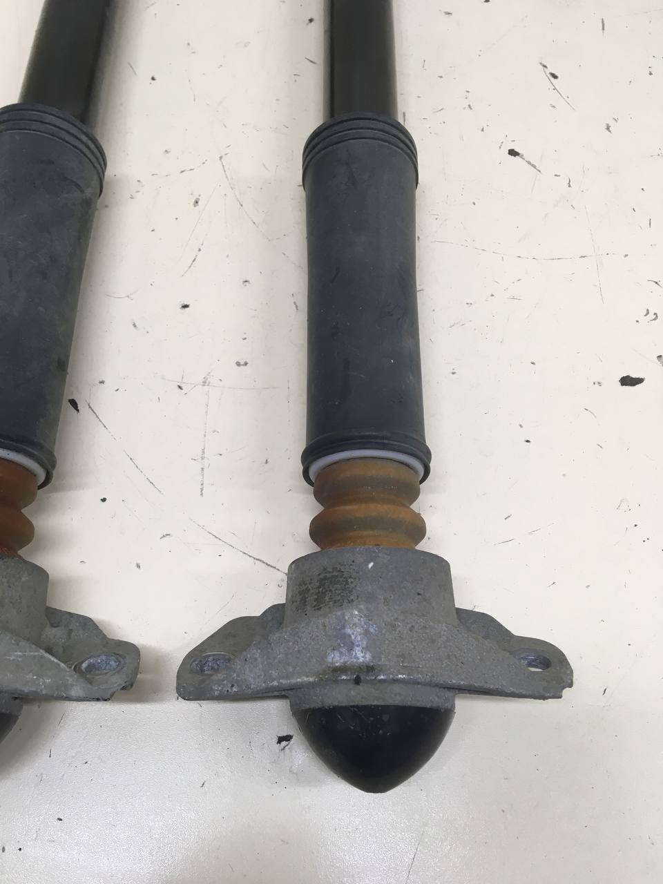 Амортизатор задний Chery Tiggo 7 Pro 2019-2024