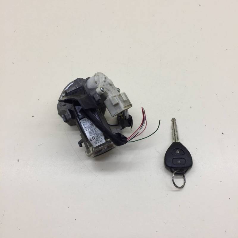 Замок зажигания Toyota Rav 4 (A30) 2006-2013