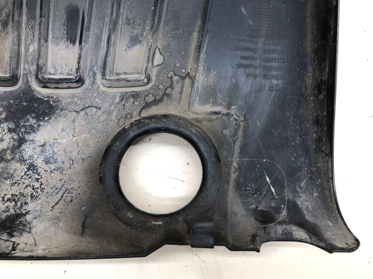 Крышка двигателя декоративная Opel Astra G 1998-2005