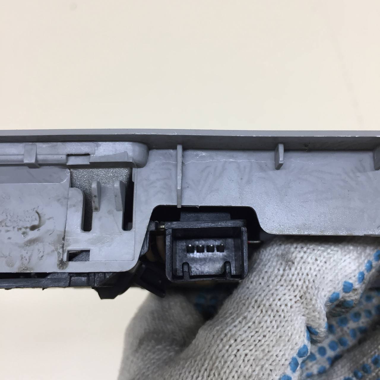 Плафон салонный Mazda Mazda 6 (GG) 2002-2007