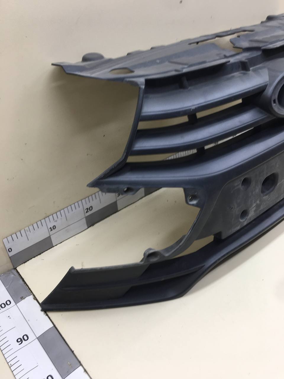 Решетка радиатора Lada Granta 2011>