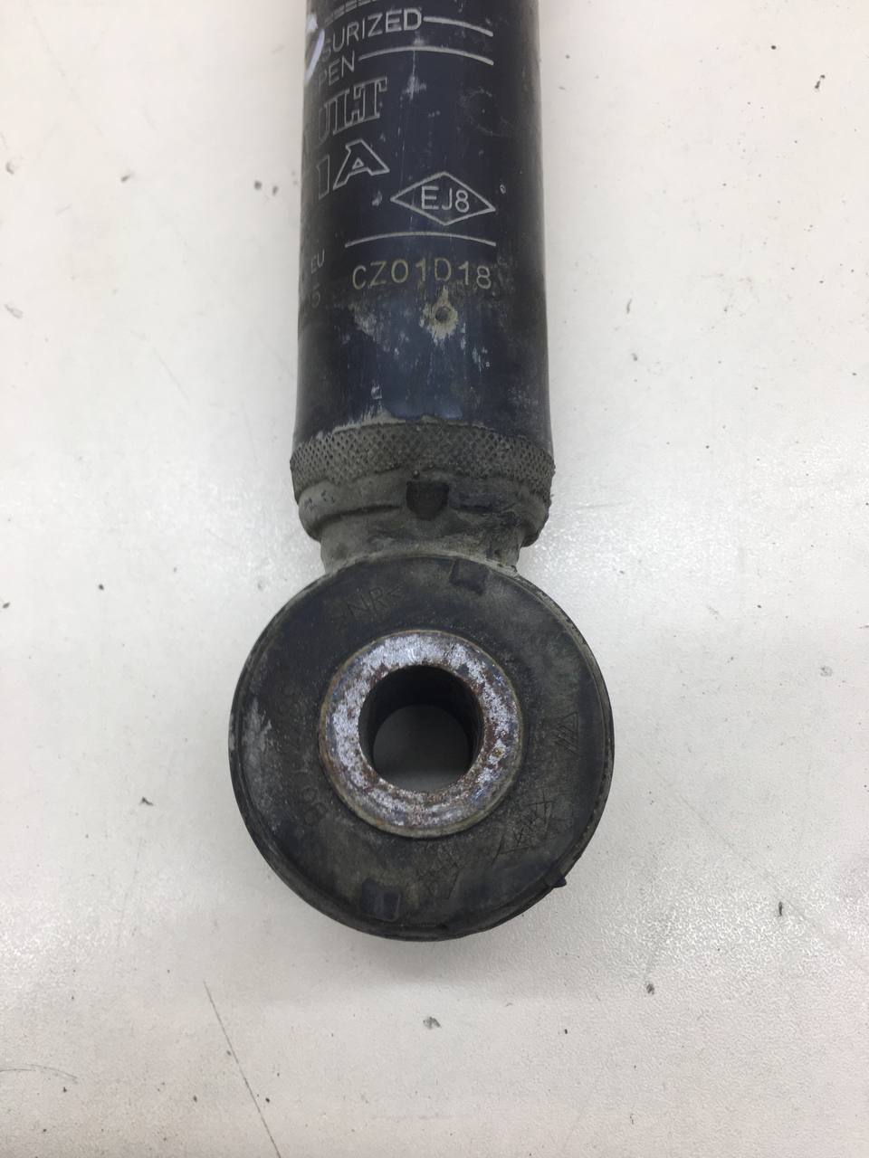 Амортизатор задний Renault Duster (HSA, HSM) 2012>