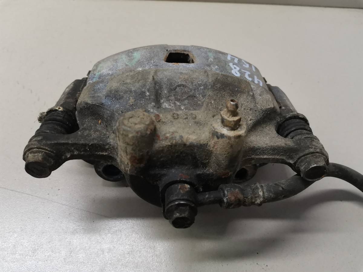 Суппорт передний правый Nissan Pulsar (N15) 1995-2000