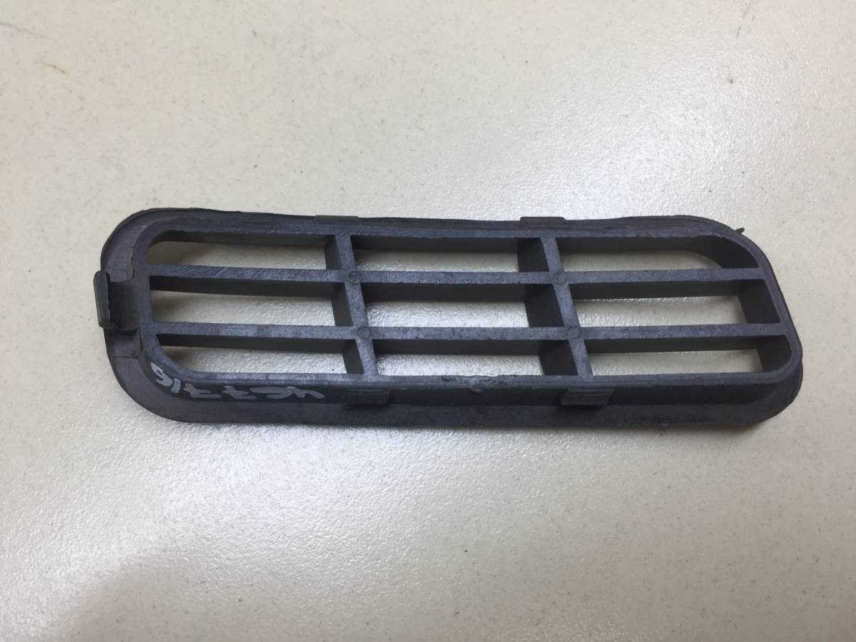 Решетка в бампер Chery QQ Sweet (S11) 2003-2009