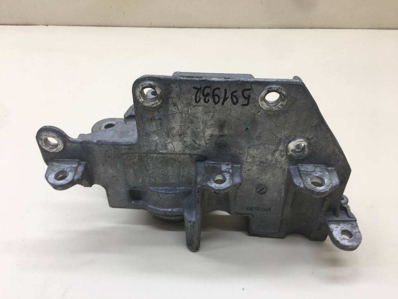 Опора КПП левая Renault Koleos (HY) 2008-2016