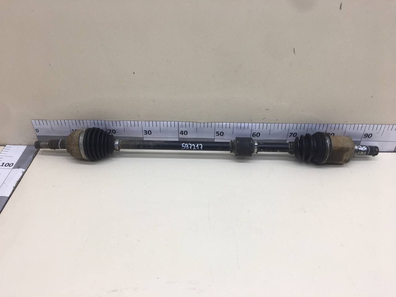 Полуось передняя правая Nissan Tiida (C11) 2007-2014