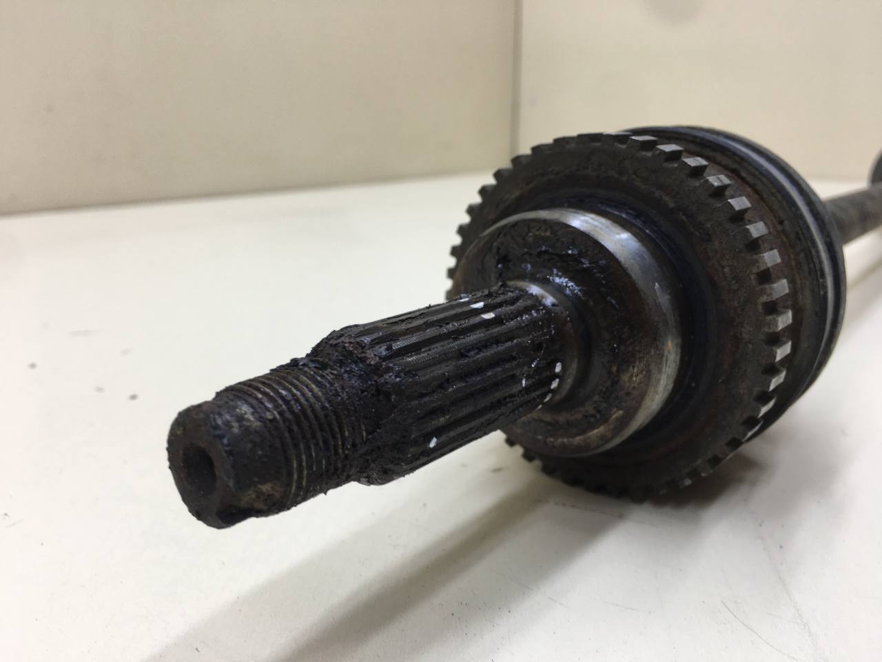 Полуось задняя правая Suzuki Liana 2001-2007