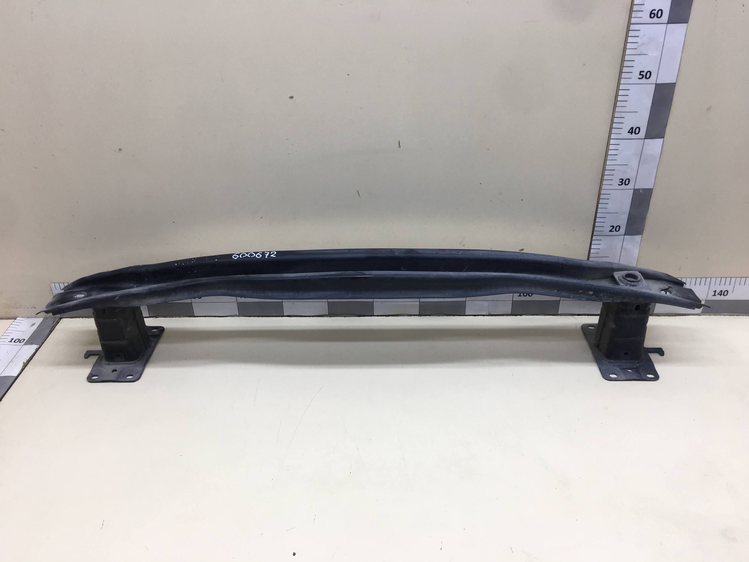 Усилитель заднего бампера Volkswagen Tiguan 2017>