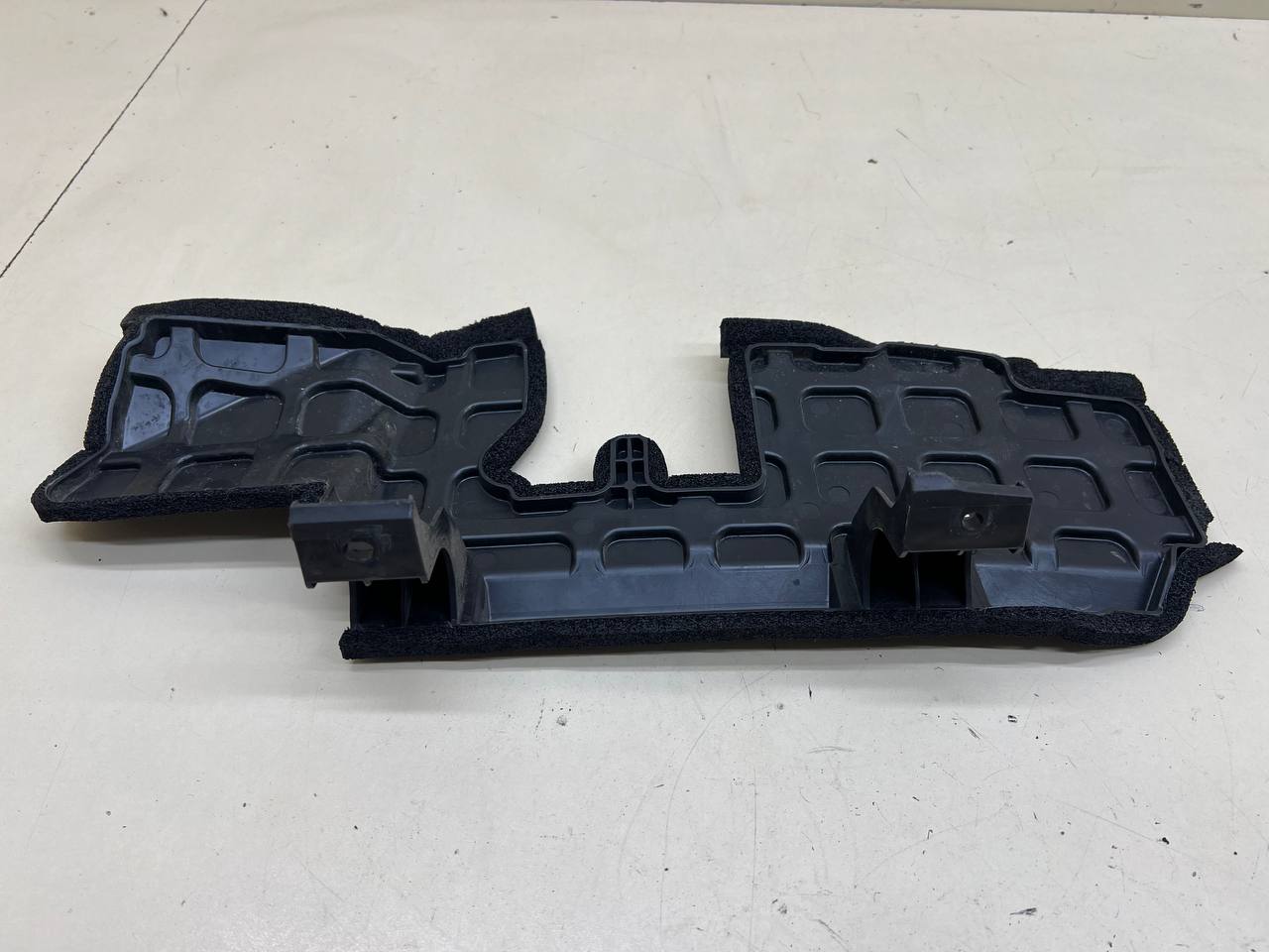 Воздуховод радиатора OMODA S5 2023>