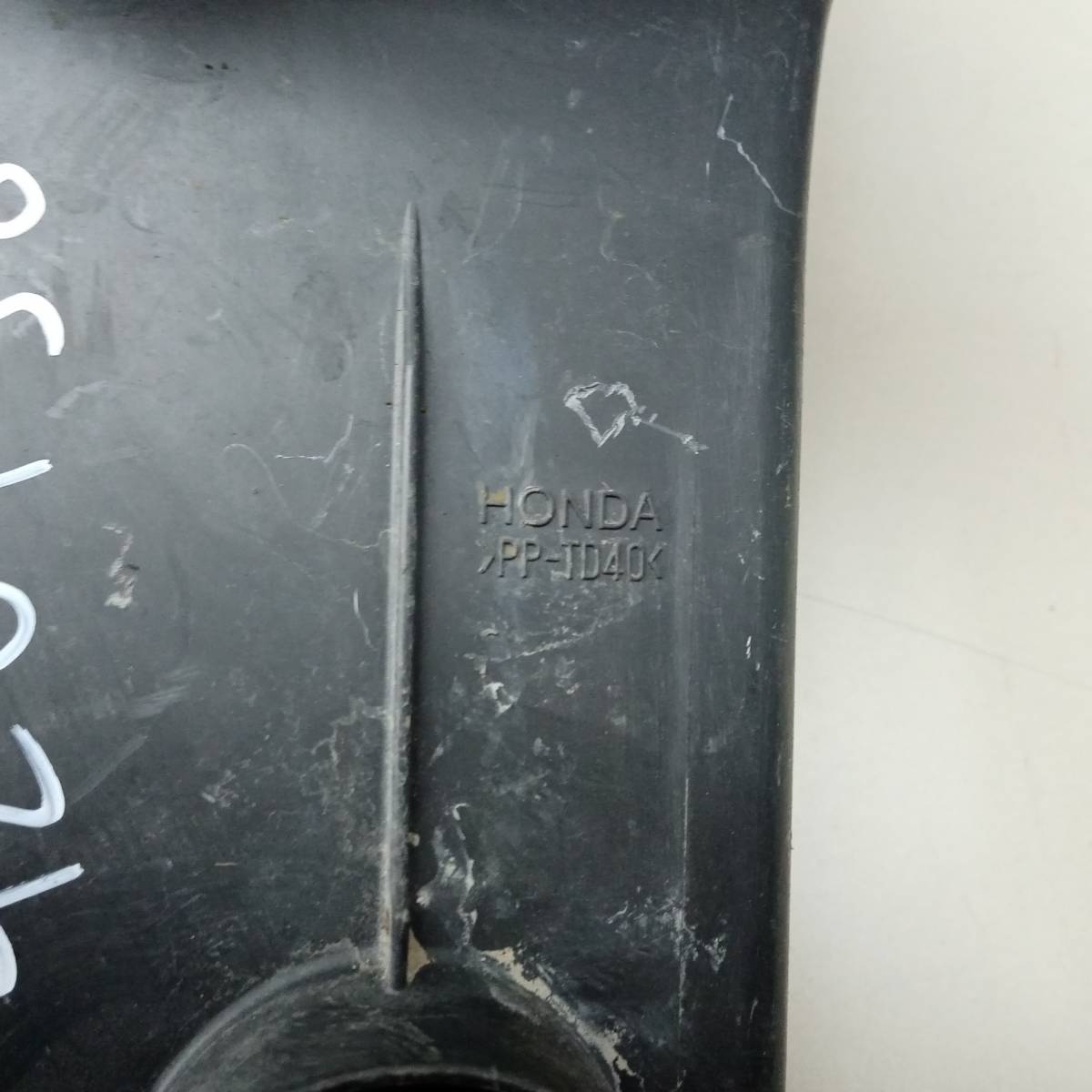 Корпус воздушного фильтра Honda Stepwgn (RF1) 1996-2001