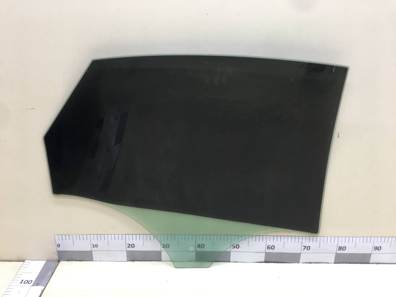 Стекло двери задней левой Ford Mondeo 4 2007-2015