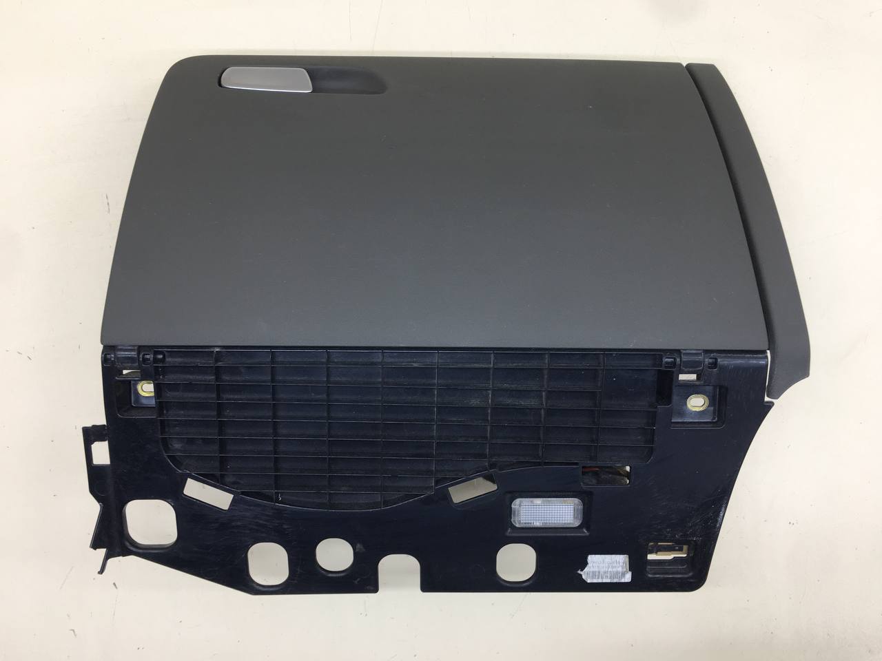 Бардачок Audi Q5 (8R) 2008-2017