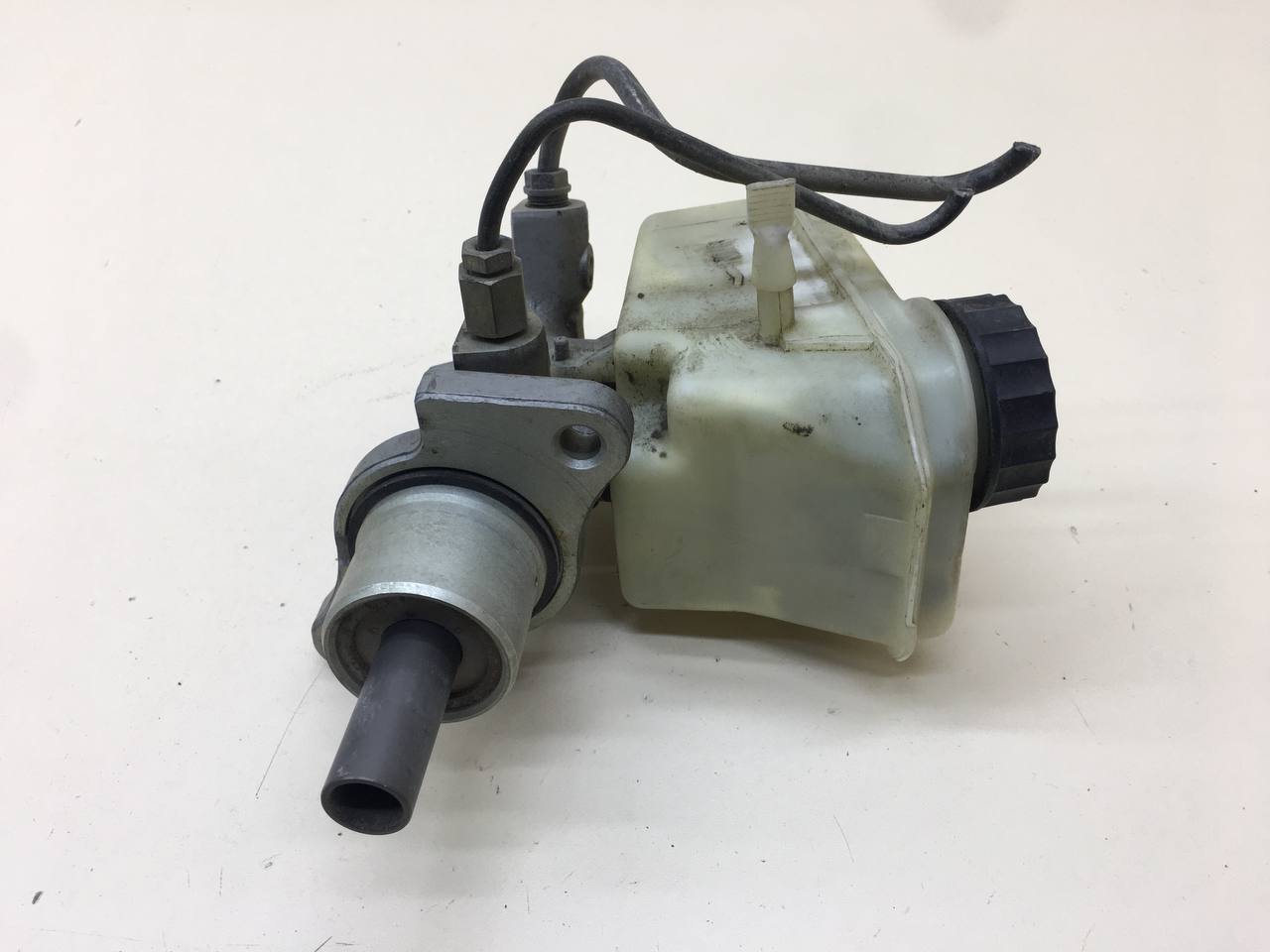 Цилиндр тормозной главный BMW 3-series E46 1998-2005