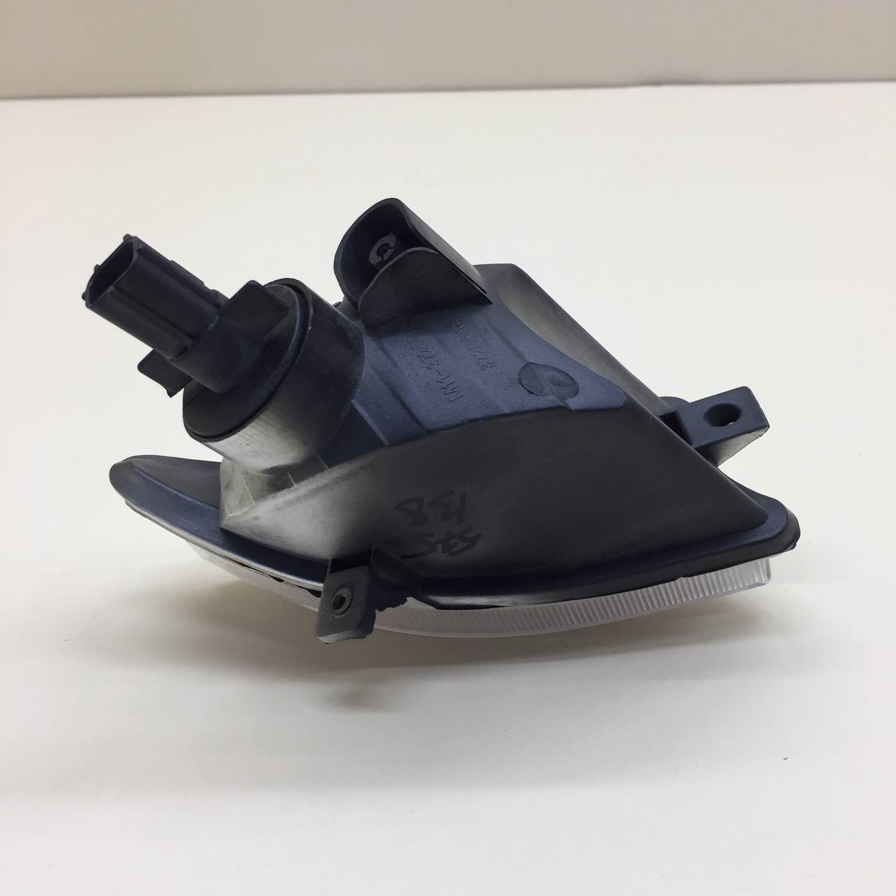 Указатель поворота в бампер левый Chery M11 2010-2016