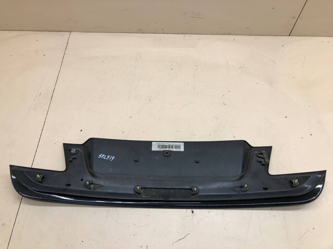 Накладка крышки багажника BMW 7-Series F01,F02  2008-2015