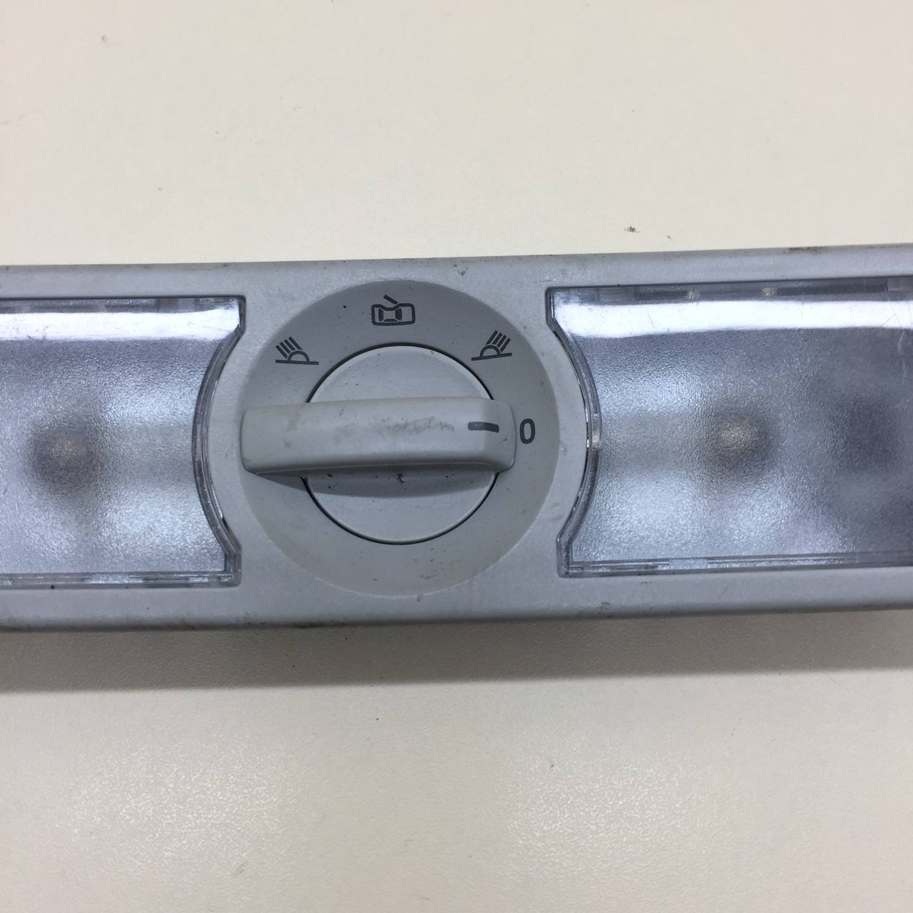 Плафон салонный Volkswagen Jetta (A6) 2010-2019