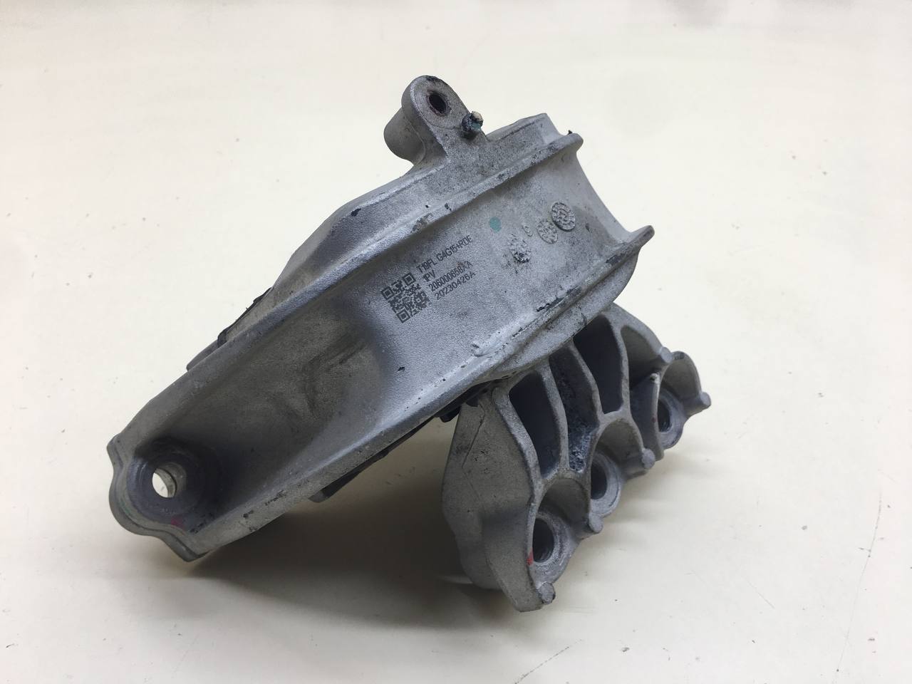 Опора двигателя Chery Tiggo 4 Pro 2021>