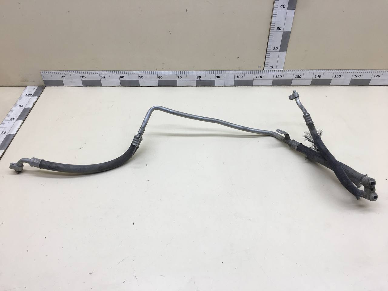 Трубка кондиционера Chevrolet TrailBlazer (GMT360) 2001-2010