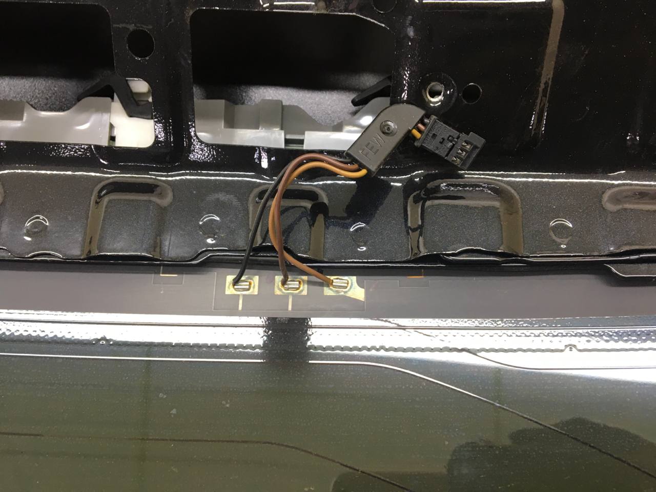 Дверь багажника со стеклом BMW 1-series F20/F21 2011>