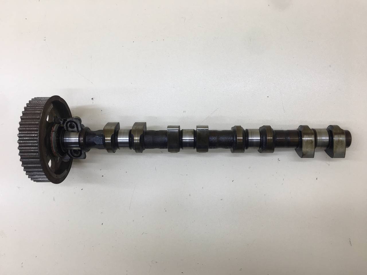 Распредвал впускной Opel Astra H / Family 2004-2015